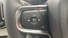 Volvo XC40 2.0 B4P Ultimate Dark 5dr Auto Petrol Estate